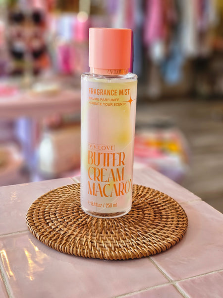 Butter cream macaron | bodymist