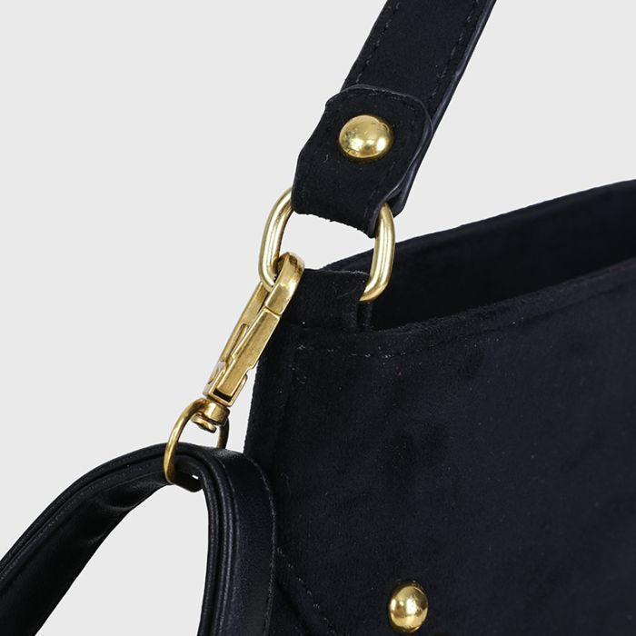 Jessy black | tas
