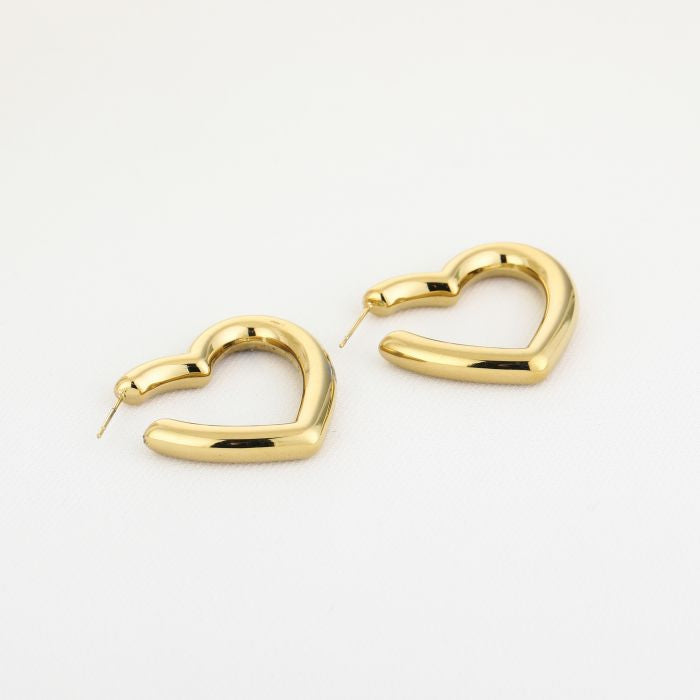 Heart hoops gold | oorbellen