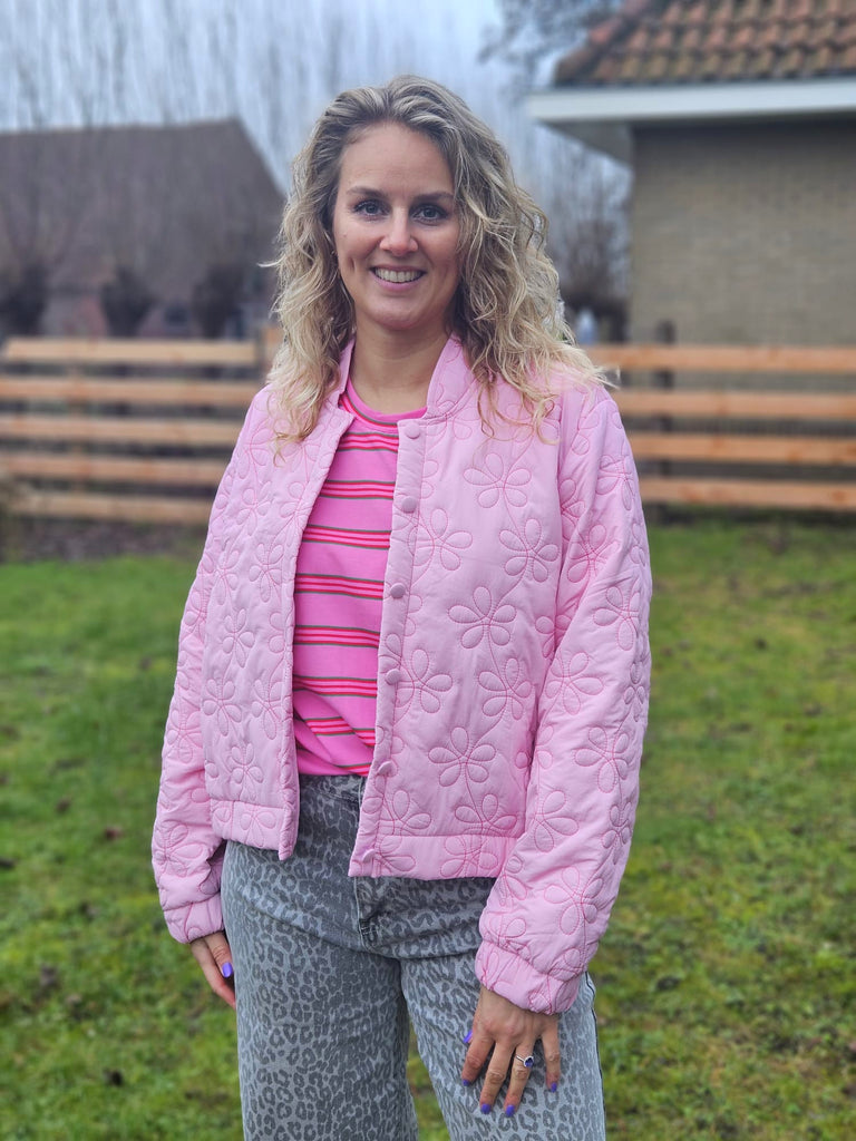 Anni Pink | Jasje