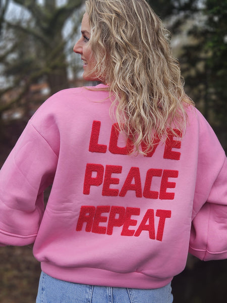 Love peace repeat | trui