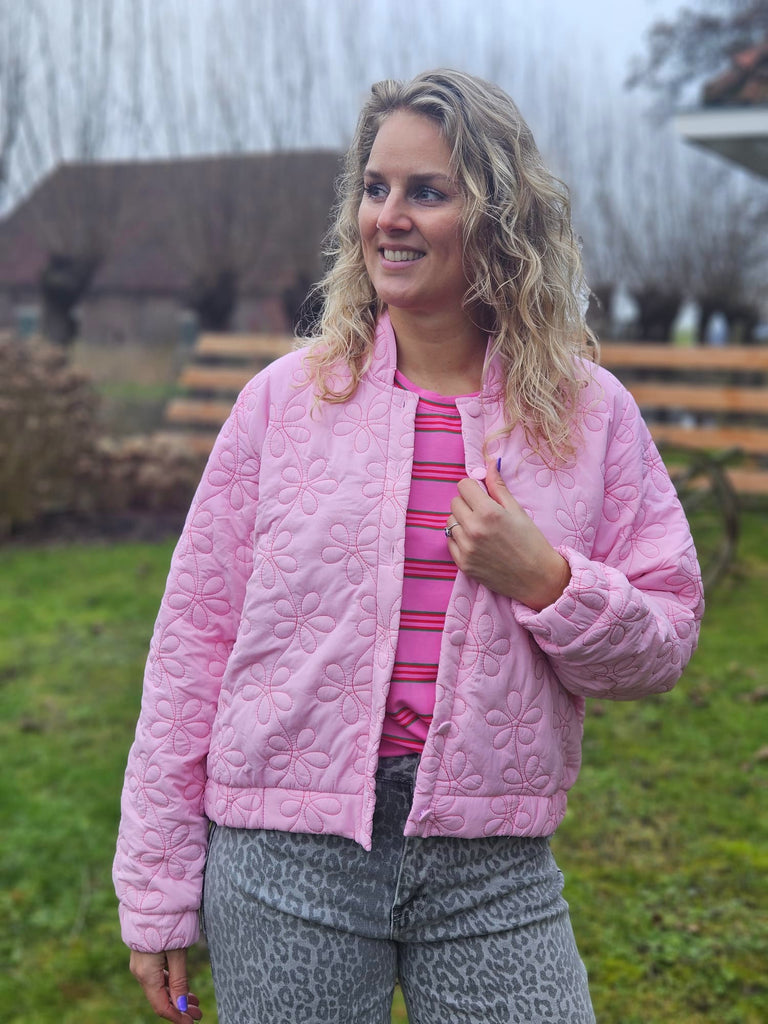 Anni Pink | Jasje