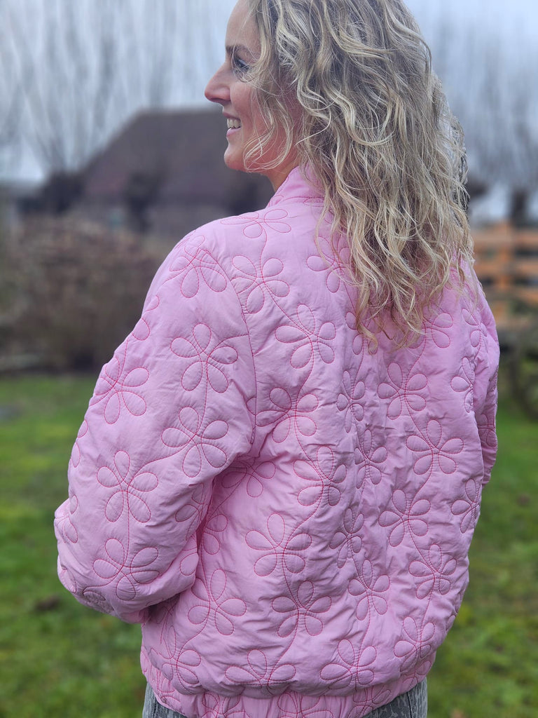 Anni Pink | Jasje