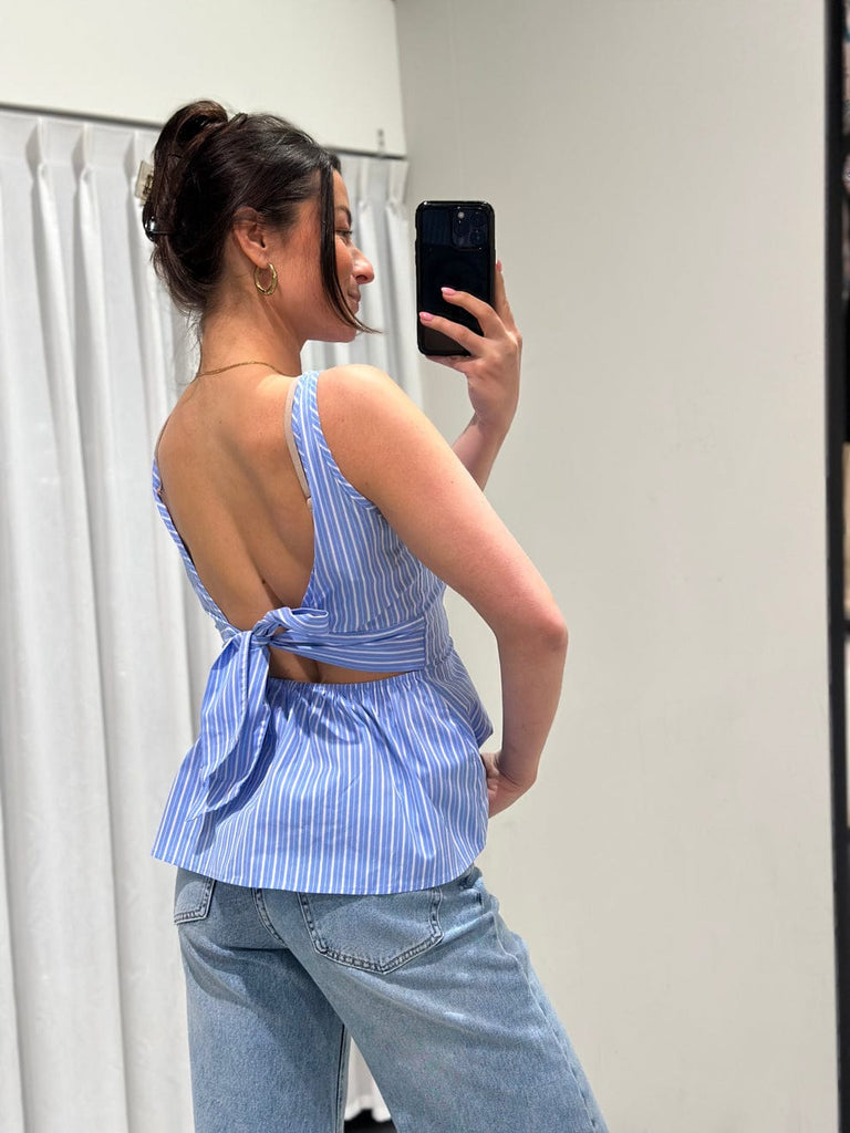 Back bow | top